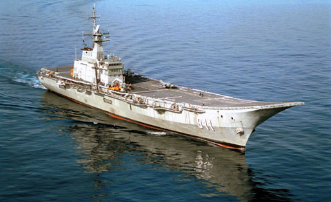 HTMS Chakri Naruebet là tàu sân bay duy nhất của Hải quân Hoàng gia Thái Lan