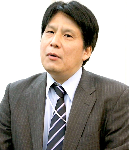 Ông Yoshinori Yakabe.