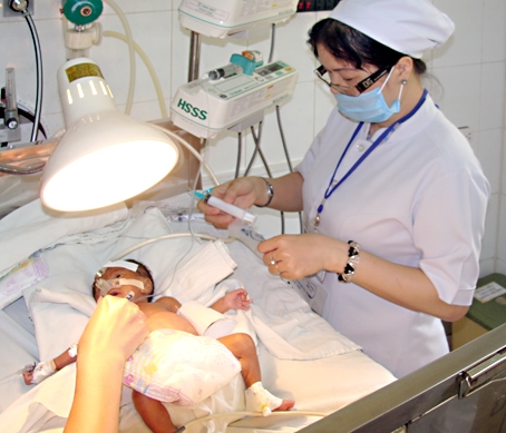 Chăm sóc trẻ sinh non do bị nhiễm rubella bẩm sinh tại Bệnh viện nhi đồng Đồng Nai.