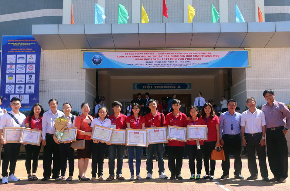 Đoàn cán bộ, giáo viên, học sinh Đồng Nai tham gia cuộc thi