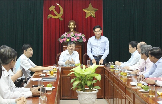Phó chủ tịch UBND tỉnh đồng chí Trần Văn Vĩnh