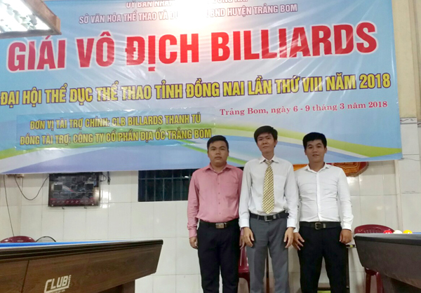 Hai tay cơ tranh trận chung kết carom 1 băng