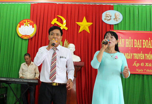 Đoàn kết để phát triển