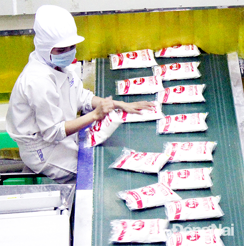 Sản xuất tại Công ty TNHH Ajinomoto Việt Nam ở TP.Biên Hòa (doanh nghiệp 100% vốn Nhật Bản). 