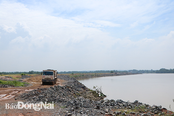 Khu vực nơi sẽ xây dựng cầu Vàm Cái Sứt.