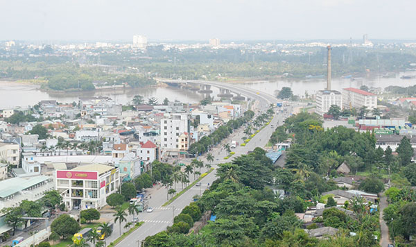 Cầu An Hảo nối liền Khu công nghiệp Biên Hòa 1 với cù lao Hiệp Hòa. Ảnh: Phạm Tùng