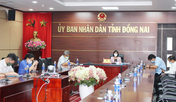 Phó chủ tịch UBND tỉnh Nguyễn Thị Hoàng dự hội nghị tại điểm cầu Đồng Nai