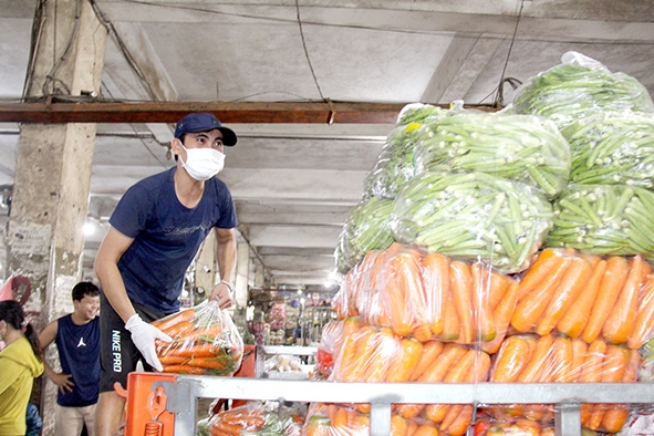 Hoạt động cung ứng rau, củ, quả tại chợ Tân Biên (TP.Biên Hòa)