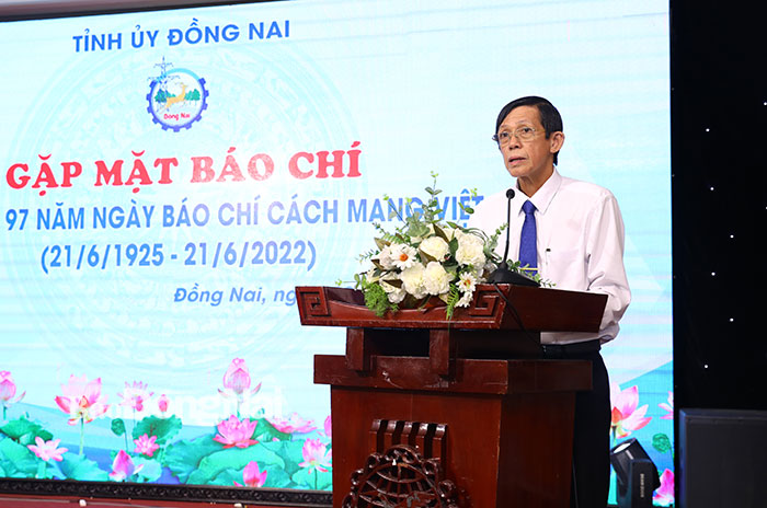 Giám đốc Đài PTTH Đồng Nai Trần Nam Đông phát biểu tại buổi gặp mặt. Ảnh: Huy Anh