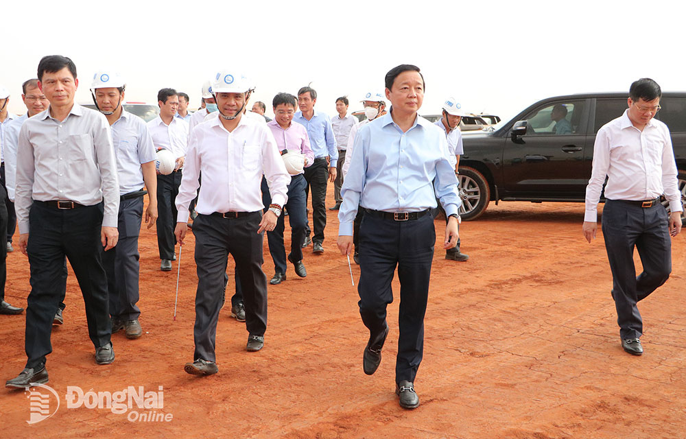 Phó thủ tướng Trần Hồng Hà đi khảo sát thực tế dự án Sân bay Long Thành