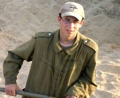Trung sĩ Gilad Shalit bị phía Hamas bắt vào tháng 6-2006.