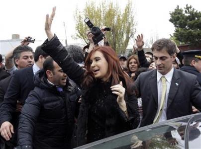 Bà Cristina Fernandez đã giành chiến thắng áp đảo