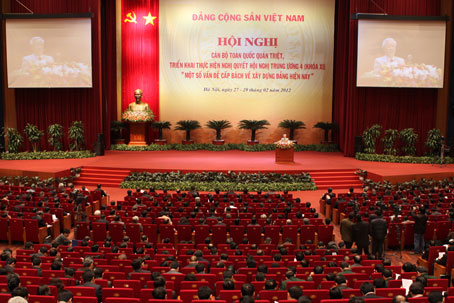 Quang cảnh hội nghị