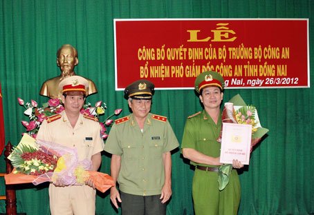 Bổ nhiệm 2 Phó giám đốc Công an tỉnh