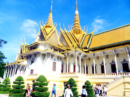 Campuchia là điểm đến được du khách chọn nhiều trong dịp hè. Ảnh: CTV