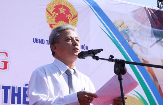 Phó chủ tịch UBND TP.Biên Hòa Phạm Anh Dũng kêu gọi người dân xây dựng một thành phố văn minh, xanh, sạch, đẹp.