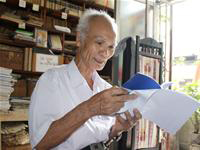 PGS.TS Lê Trọng đọc thơ về Trường Sa.