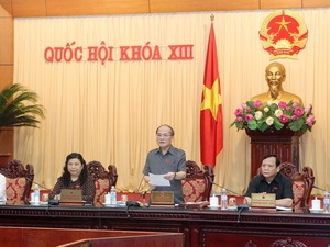 Chủ tịch Nguyễn Sinh Hùng phát biểu khai mạc phiên họp thứ 21 của Ủy ban Thường vụ Quốc hội. (Ảnh: Nhan Sáng/TTXVN)
