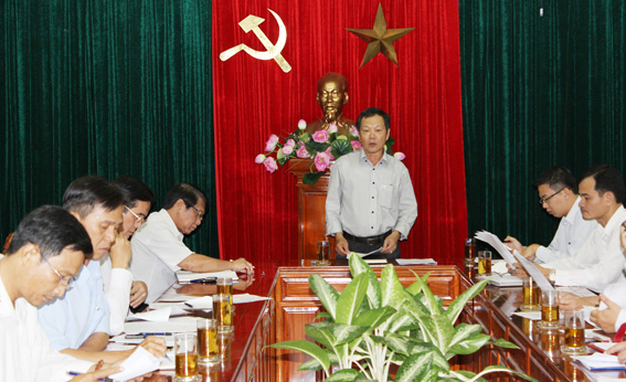 Phó chủ tịch UBND tỉnh Trần Minh Phúc ch