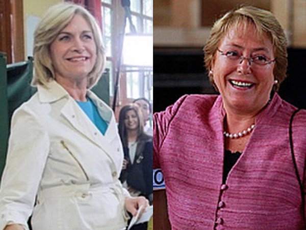 Cựu Tổng thống Chile Michelle Bachelet (phải) và cựu Bộ trưởng Lao động Evelyn Matthei sẽ đọ sức tại cuộc bầu cử Tổng thống vòng 2. (Nguồn: UPI) 