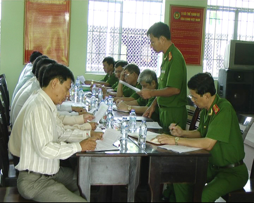 Đoàn giám sát tại đồn Công an khu công nghiệp Biên Hòa