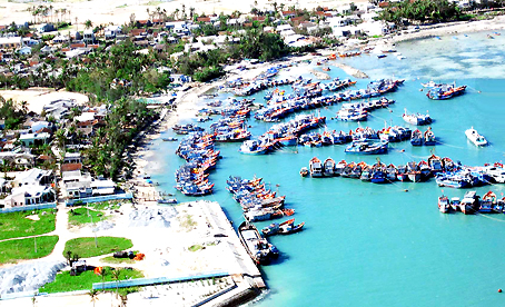 Một góc đảo Lý Sơn nhìn từ trên cao.