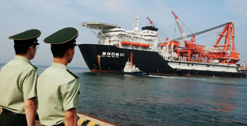 Trung Quốc muốn dùng giàn khoan HD981 như một “lãnh thổ di động” hòng thực hiện tham vọng mở rộng chủ quyền. Ảnh: Foreign Policy