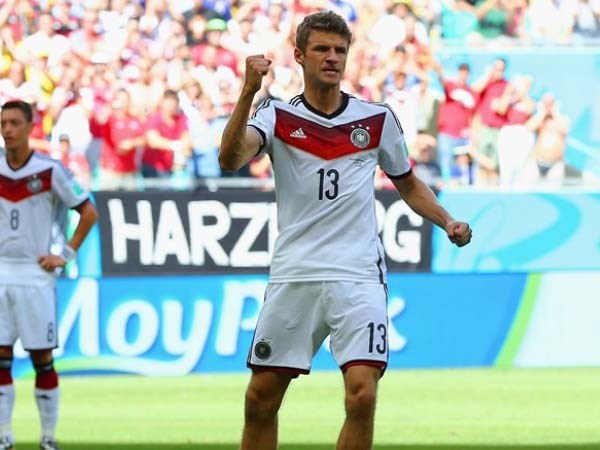 Mueller lập cú hat-trick đầu tiên. (Nguồn: Getty Images)