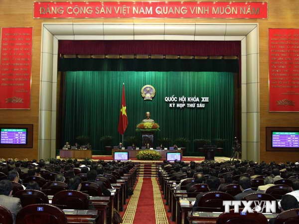 Quốc hội biểu quyết thông qua Dự thảo Hiến pháp nước Cộng hòa Xã hội Chủ nghĩa Việt Nam (sửa đổi). 