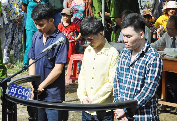 30 năm tù cho nhóm giết người, gây rối trật tự công cộng