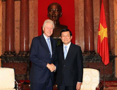 Chủ tịch nước Trương Tấn Sang tiếp ngài Bill Clinton, Cựu Tổng thống Hoa Kỳ, Chủ tịch Quỹ Clinton