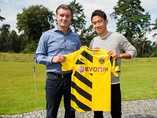 Kagawa trở lại "mái nhà xưa" Dortmund.