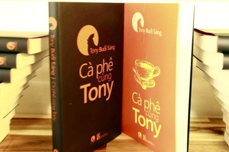 Bìa sách Cà phê cùng Tony. Ảnh: D.Y.