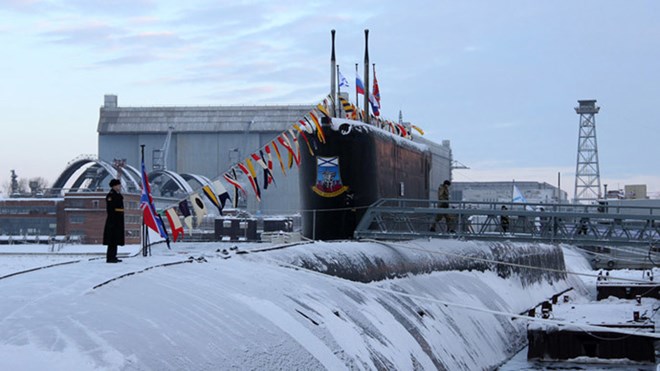 Tàu ngầm Nga tại một căn cứ quân sự ở Bắc Cực. (Nguồn: RIA Novosti)