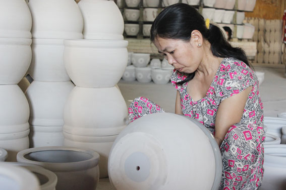  Công ty CP gốm Việt Thành hiện có 30% vốn Nhà nước, các sở ngành đề nghị giai đoạn 2016-2020 thoái hết vốn Nhà nước.