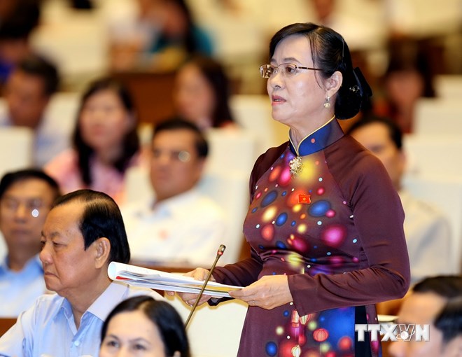Đại biểu Quốc hội Thành phố Hồ Chí Minh Nguyễn Thị Quyết Tâm phát biểu ý kiến. (Ảnh: TTXVN)