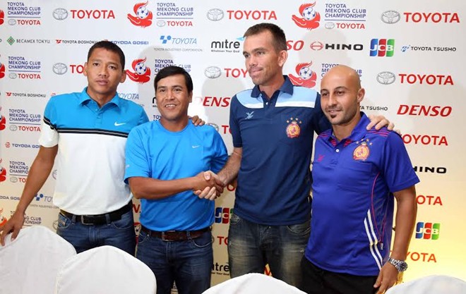 B.Bình Dương có đầy đủ lực lượng mạnh nhất để thi đấu với nhà vô địch Campuchia Phnom Penh Crown vào ngày 31-10.