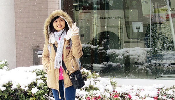 Sinh viên Nguyễn Hà Anh, Khoa Đông Phương học được Chính phủ Nhật Bản chọn du học tại Trường đại học Kanazawa (Nhật Bản)