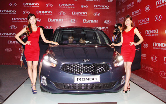 Thaco ra mắt xe Kia Rondo và dòng xe Kia công nghệ mới