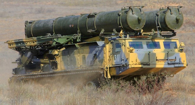 Nga đã tăng cường Hệ thống phòng thủ tên lửa S-300PMU tại Crimea. (Nguồn: Sputnik)