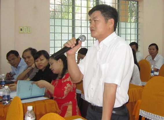 Giám đốc Bệnh viện đa khoa Thống Nhất Phạm Văn Dũng phát biểu ý kiến tại hội nghị