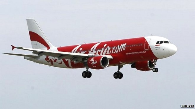 Máy bay AirAsia xin đổi hướng bất thường trước khi mất tích