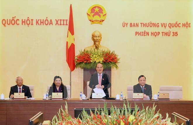 Chủ tịch Quốc hội Nguyễn Sinh Hùng chủ trì và phát biểu khai mạc Phiên họp thứ 35 của Ủy ban Thường vụ Quốc hội. (Ảnh: TTXVN)