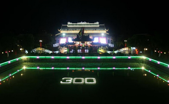 Văn miếu Trấn Biên lung linh bởi ánh đèn nghệ thuật trong đêm diễn ra lễ kỷ niệm 300 năm Văn miếu Trấn Biên