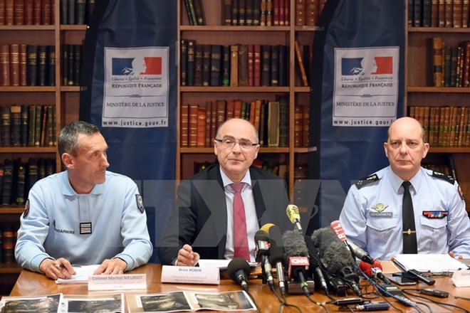 Công tố viên Pháp Marseille Brice Robin tại cuộc họp báo ở Marseille, miền nam nước Pháp ngày 2/4 sau khi hộp đen thứ hai của máy bay Airbus A320 được tìm thấy. (Ảnh: AFP/TTXVN)