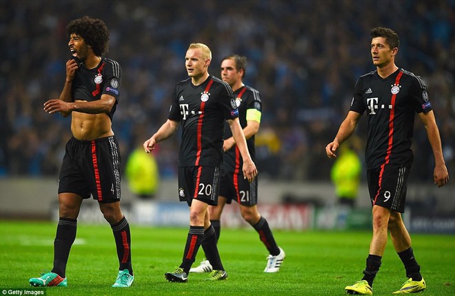 Bayern thua đậm ở lượt đi tứ kết Champions League. (Nguồn: Reuters)