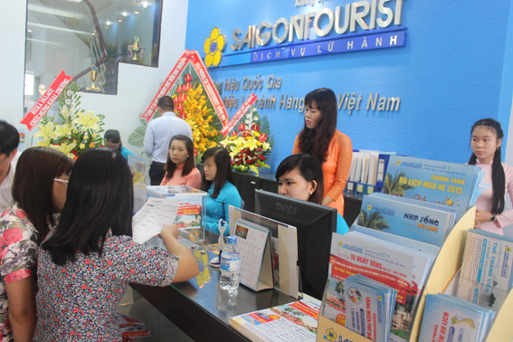 Khai trương văn phòng mới của Saigontourist chi nhánh Đồng Nai trên đường Cách mạng tháng 8 phường Thanh Bình (TP. Biên Hòa).
