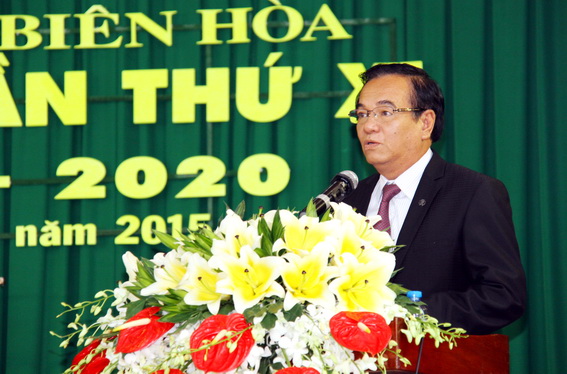Đồng chí Trần Đình Thành, Bí thư Tỉnh ủy phát biểu chỉ đạo tại Đại hội