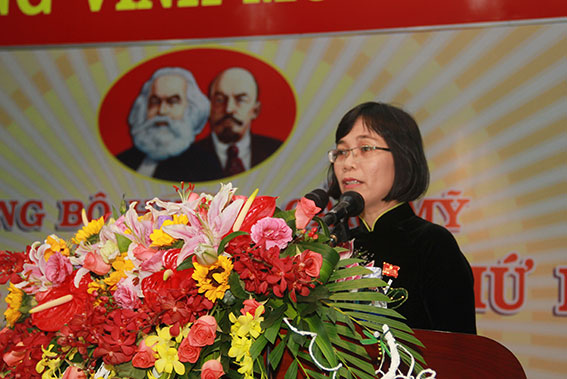 Đồng Chí Nguyễn Thị Hoàng, Phó bí thư Huyện ủy khóa II công bố kết quả bầu cử