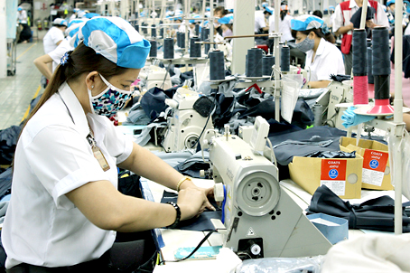 Để doanh nghiệp tự tin hội nhập (Bài 8)